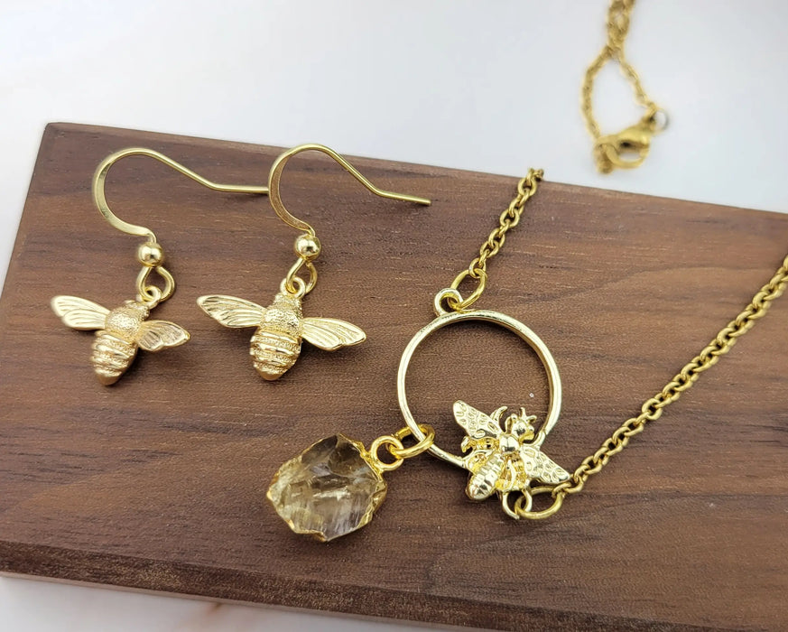 SpotLight Jewelry - 18k Gold Bee Jewelry Set - Bee Necklace and Earrings